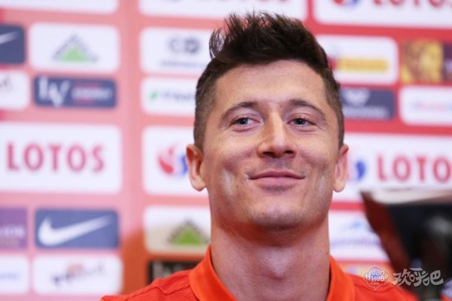 莱万:FIFA排名不能证明什么,波兰还不是世界前五