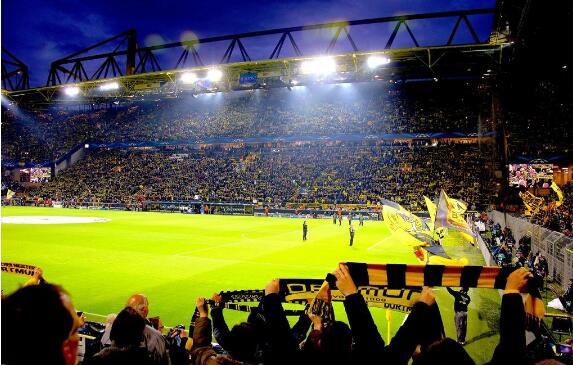 多特蒙德VS皇马分析:银河战舰恐无法征服大黄蜂魔鬼主场 多特蒙德VS皇马分析:银河战舰恐无法征服大黄蜂魔鬼主场