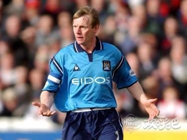 【英超历史故事】英超名人堂巡礼:斯图尔特·皮尔斯(五)