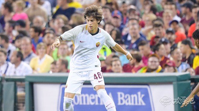 罗马官方宣布与三名青年队小将签约