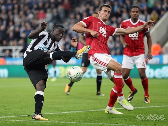 八大仍未被“扫地出门”的英超球员(六)