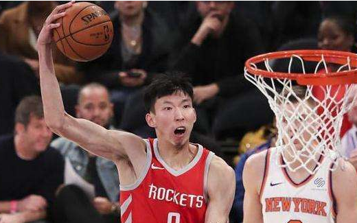 卡佩拉：周琦每天都在训练力量