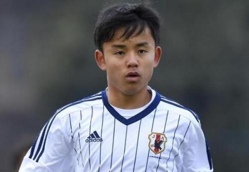 法媒：巴黎欲引进16岁“日本梅西”