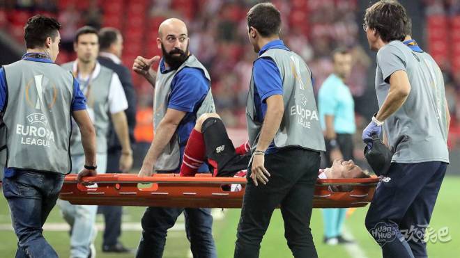 毕尔巴鄂竞技官方宣布边锋穆尼亚因右膝扭伤