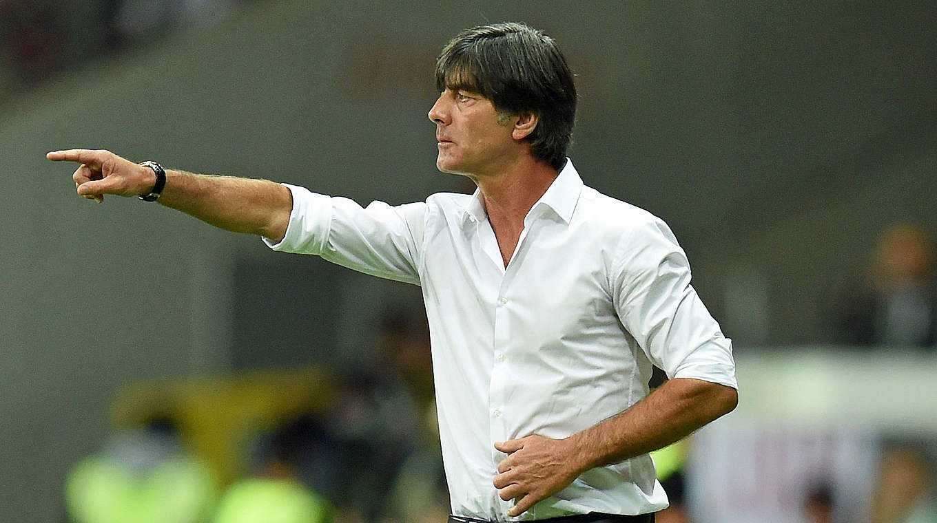 勒夫:对热身赛表现很满意