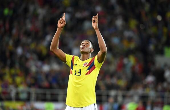哥伦比亚后卫米纳加冕队史世界杯第二射手