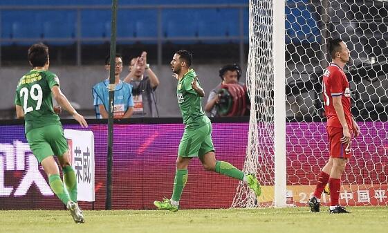 北京国安2-1重庆斯威 奥古斯托完成赛季两双