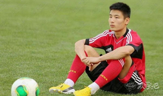 《劳动报》：武磊有很大机会获亚洲足球先生