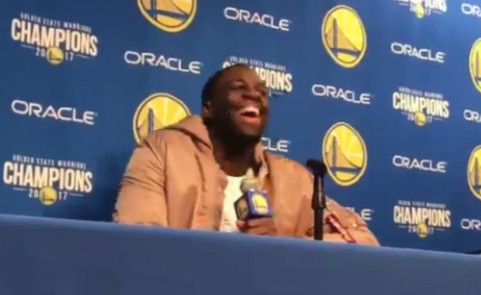 格林：库里脚步太出色，应该参加《舞林大会》