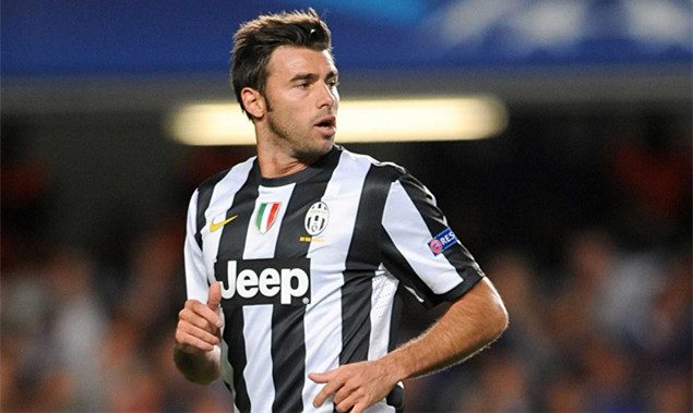 尤文后卫巴尔扎利:我们需要保持冷静