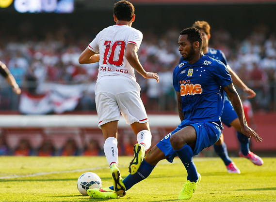 帕尔梅拉斯VS巴伊亚：巴伊亚客战差 帕尔梅拉斯取胜无忧