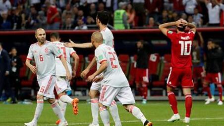 西班牙1-0伊朗 科斯塔一锤定音紧追C罗