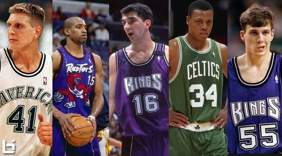历史上的今天：诺维茨基&卡特等人上演NBA首秀