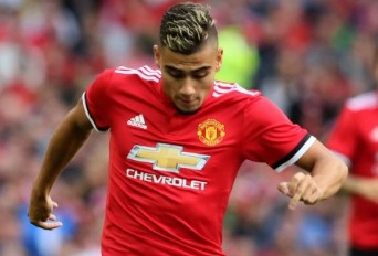 曼联小将佩雷拉：很高兴穆里尼奥这么看重我